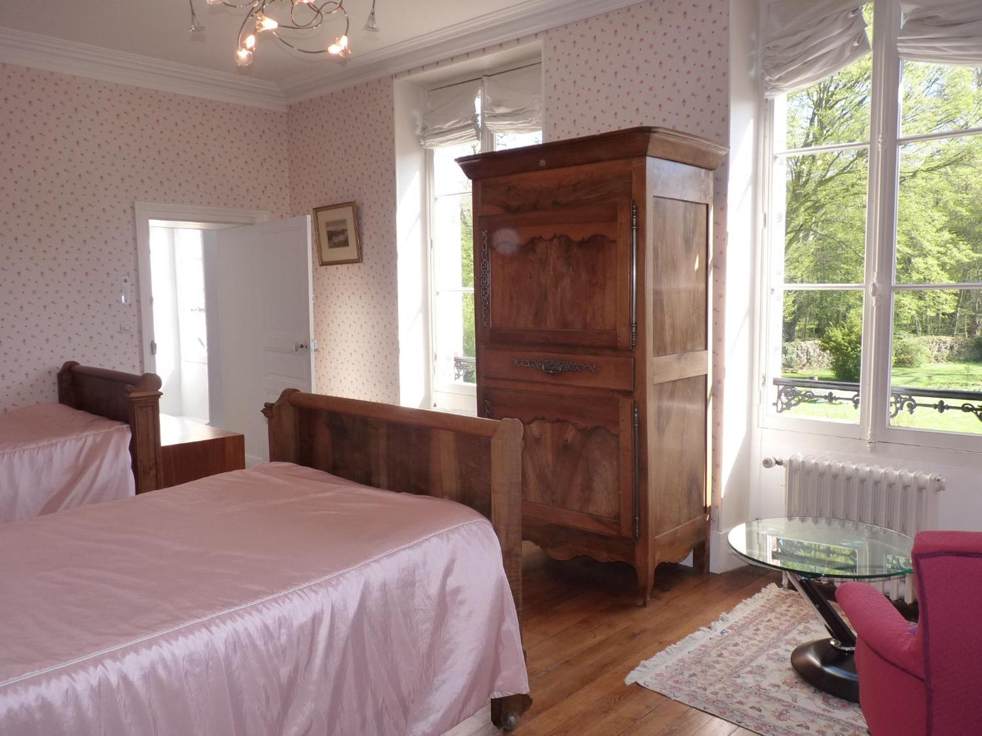 Le Clos Saint Nicolas Château-Renard Habitación foto