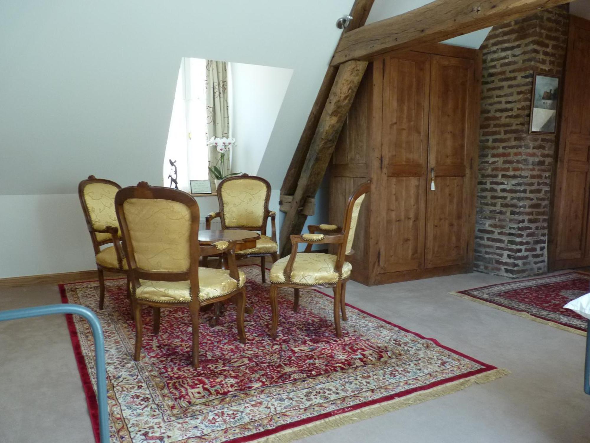 Le Clos Saint Nicolas Château-Renard Habitación foto