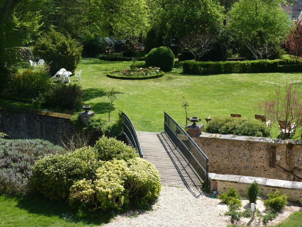 Le Clos Saint Nicolas Château-Renard Exterior foto